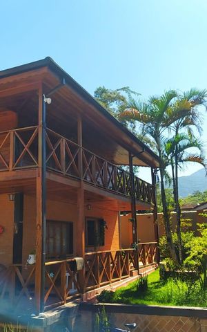 Casa para alugar com 2350m², 3 quartos e 6 vagas