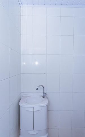 Casa para alugar com 32m², 1 quarto e sem vaga Casa para alugar com 32m², 1 quarto e sem vagaBanheiro da Suíte