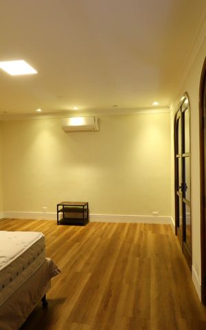 Casa à venda com 500m², 4 quartos e 4 vagasSuíte 1