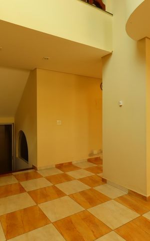 Casa à venda com 500m², 4 quartos e 4 vagasSala
