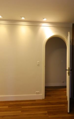 Casa à venda com 500m², 4 quartos e 4 vagasSuíte 3