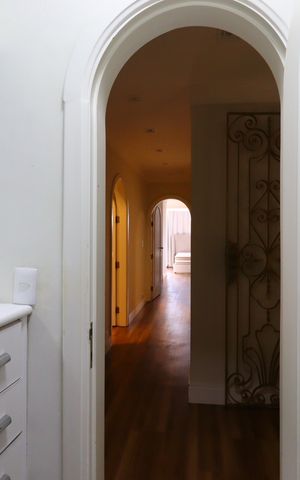 Casa à venda com 500m², 4 quartos e 4 vagasSapateira