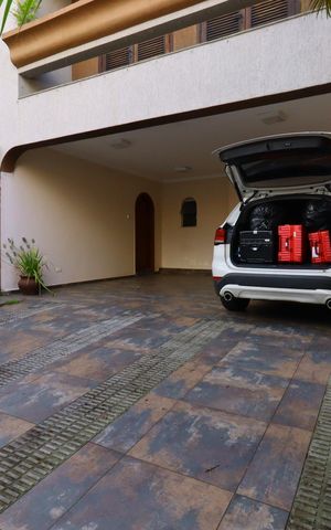 Casa à venda com 500m², 4 quartos e 4 vagasGaragem