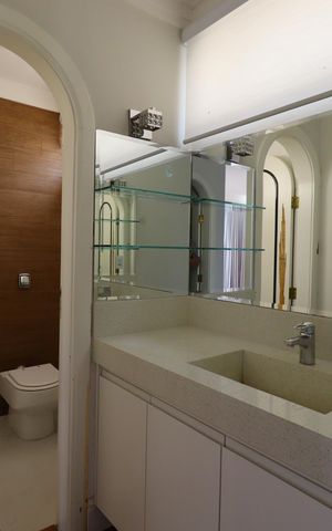 Casa à venda com 500m², 4 quartos e 4 vagasBanheiro da Suíte Master