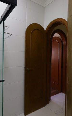 Casa à venda com 500m², 4 quartos e 4 vagasBanheiro da Suíte 1