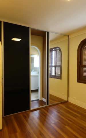 Casa à venda com 500m², 4 quartos e 4 vagasSuíte 3