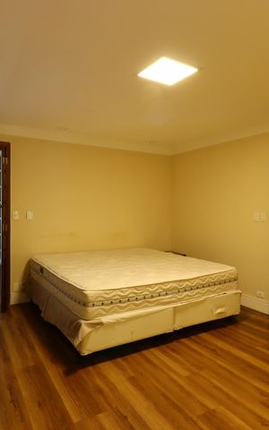 Casa à venda com 500m², 4 quartos e 4 vagasSuíte 1
