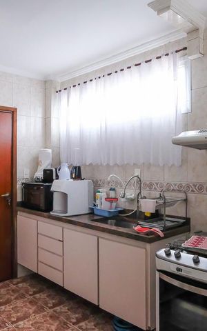 Apartamento à venda com 98m², 2 quartos e 1 vagaCozinha