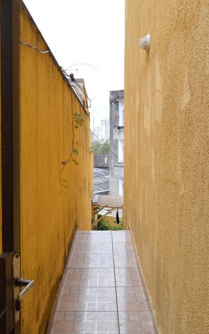 Casa à venda com 60m², 1 quarto e sem vagaCorredor