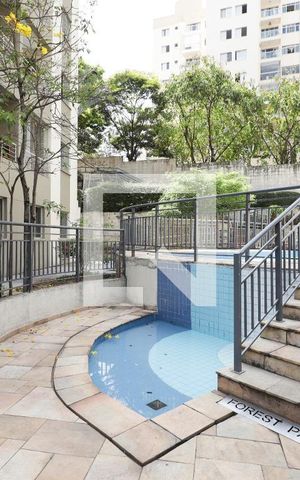 Apartamento à venda com 60m², 3 quartos e 2 vagasÁrea comum - Piscina