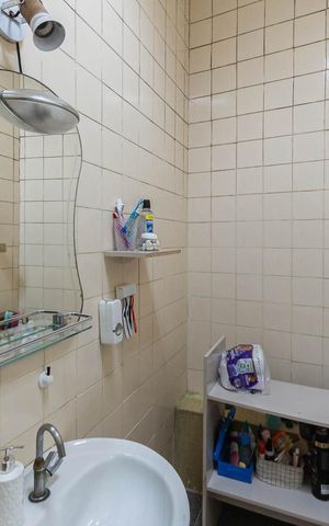 Apartamento à venda com 80m², 3 quartos e sem vagaBanheiro