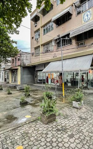 Apartamento à venda com 80m², 3 quartos e sem vagaVista da Rua