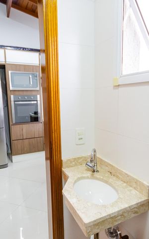 Apartamento à venda com 139m², 2 quartos e 2 vagas Apartamento à venda com 139m², 2 quartos e 2 vagasLavabo