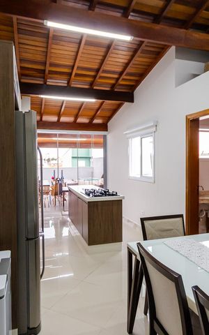 Apartamento à venda com 139m², 2 quartos e 2 vagas Apartamento à venda com 139m², 2 quartos e 2 vagasEspaço Gourmet