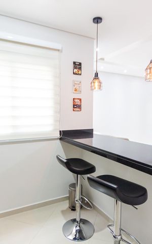 Apartamento à venda com 139m², 2 quartos e 2 vagas Apartamento à venda com 139m², 2 quartos e 2 vagasSala