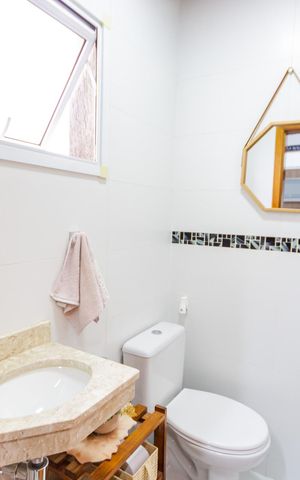 Apartamento à venda com 139m², 2 quartos e 2 vagas Apartamento à venda com 139m², 2 quartos e 2 vagasLavabo