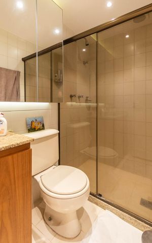 Apartamento à venda com 170m², 3 quartos e 2 vagasBanheiro