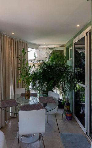 Apartamento à venda com 170m², 3 quartos e 2 vagasVaranda Sala (primeiro andar)