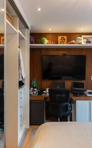 Apartamento à venda com 170m², 3 quartos e 2 vagasSuíte 1 (segundo andar)