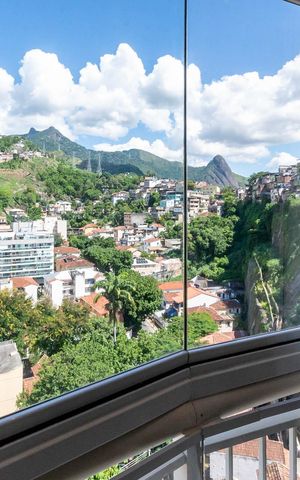 Apartamento à venda com 170m², 3 quartos e 2 vagasVaranda Sala (primeiro andar)