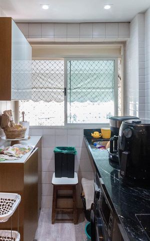 Apartamento à venda com 170m², 3 quartos e 2 vagasCozinha e Área de Serviço