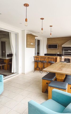 Apartamento à venda com 112m², 3 quartos e 2 vagas Apartamento à venda com 112m², 3 quartos e 2 vagasVaranda gourmet
