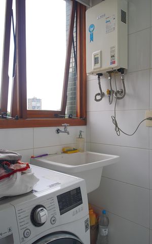 Apartamento à venda com 215m², 2 quartos e 2 vagasÁrea de Serviço