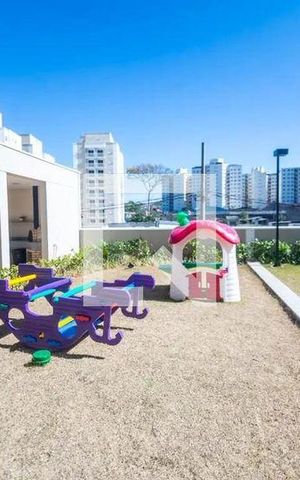 Apartamento à venda com 45m², 2 quartos e 1 vaga Apartamento à venda com 45m², 2 quartos e 1 vagaÁrea comum - Playground