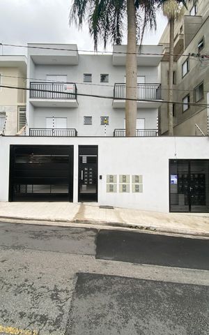 Apartamento para alugar com 42m², 2 quartos e 1 vaga Apartamento para alugar com 42m², 2 quartos e 1 vagaFachada