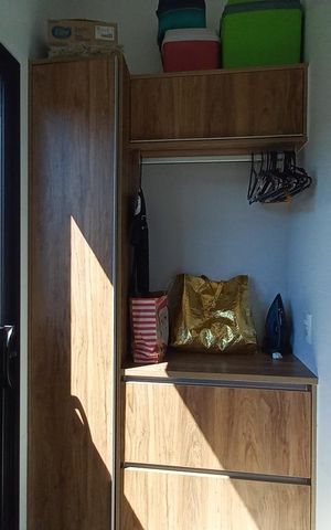 Casa à venda com 225m², 3 quartos e 2 vagas Casa à venda com 225m², 3 quartos e 2 vagasÁrea de Serviço