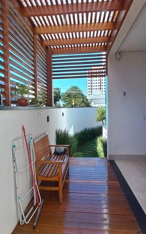 Casa à venda com 225m², 3 quartos e 2 vagas Casa à venda com 225m², 3 quartos e 2 vagasCorredor
