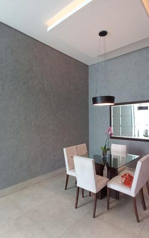 Casa à venda com 225m², 3 quartos e 2 vagas Casa à venda com 225m², 3 quartos e 2 vagasSala de Jantar