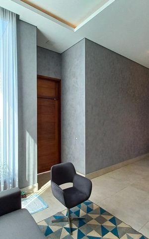 Casa à venda com 225m², 3 quartos e 2 vagas Casa à venda com 225m², 3 quartos e 2 vagasSala
