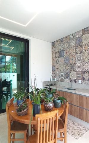 Casa à venda com 225m², 3 quartos e 2 vagas Casa à venda com 225m², 3 quartos e 2 vagasÁrea Gourmet