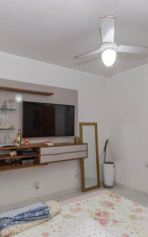 Casa à venda com 270m², 3 quartos e 4 vagasSuite 1