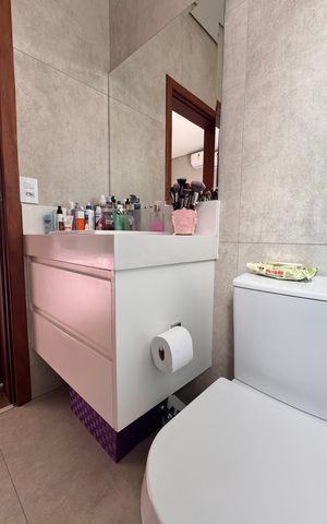 Casa à venda com 225m², 3 quartos e 2 vagasBanheiro da Suíte 2