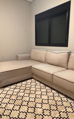 Casa à venda com 225m², 3 quartos e 2 vagasQuarto