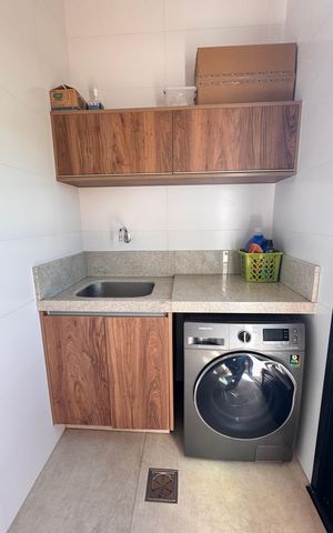 Casa à venda com 225m², 3 quartos e 2 vagasÁrea de Serviço