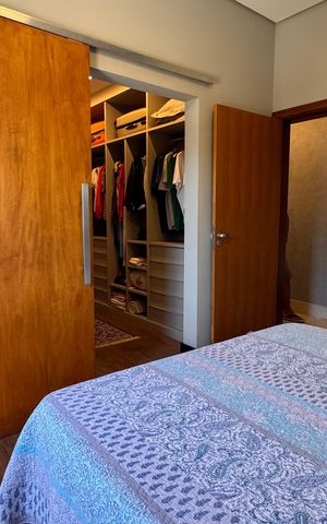 Casa à venda com 225m², 3 quartos e 2 vagasSuíte 1