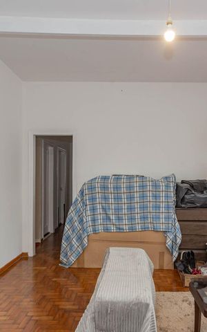 Casa à venda com 292m², 3 quartos e 3 vagasSala