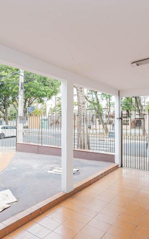 Casa à venda com 292m², 3 quartos e 3 vagasGaragem