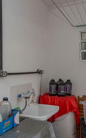 Casa à venda com 292m², 3 quartos e 3 vagasÁrea de Serviço