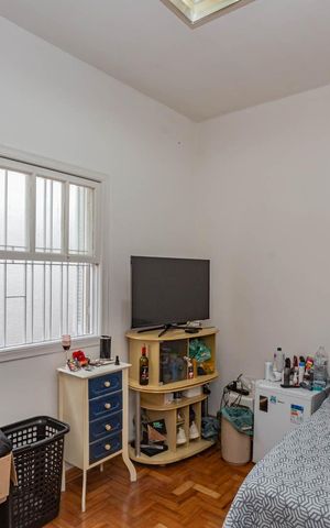 Casa à venda com 292m², 3 quartos e 3 vagasQuarto 2