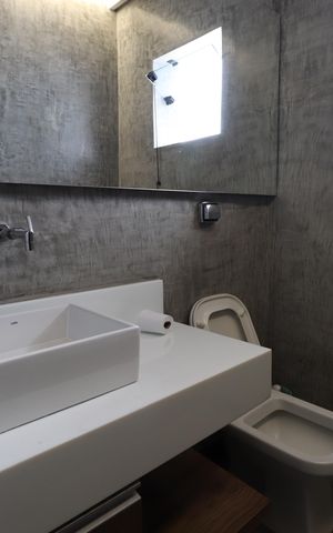 Casa à venda com 240m², 1 quarto e 2 vagasBanheiro Social