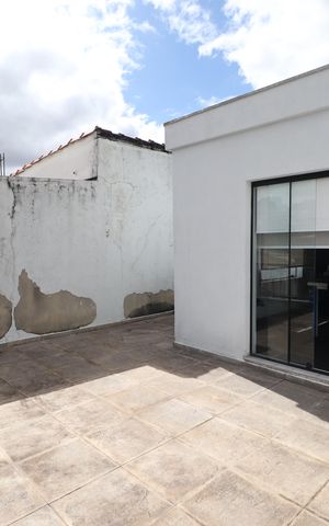 Casa à venda com 240m², 1 quarto e 2 vagasSacada