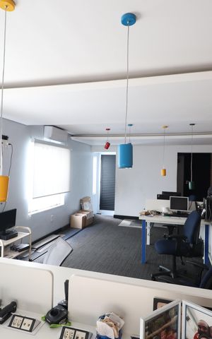 Casa à venda com 240m², 1 quarto e 2 vagasQuarto