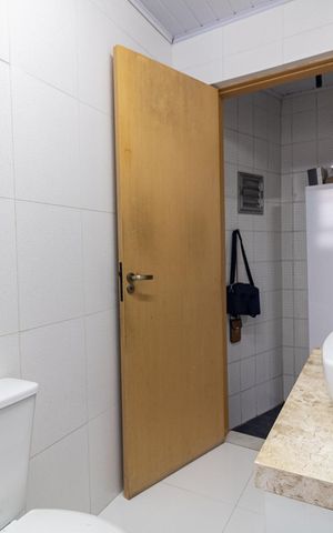 Casa à venda com 149m², 4 quartos e 2 vagas Casa à venda com 149m², 4 quartos e 2 vagasBanheiro da Casa 2