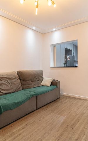 Casa à venda com 149m², 4 quartos e 2 vagas Casa à venda com 149m², 4 quartos e 2 vagasSala da Casa 1