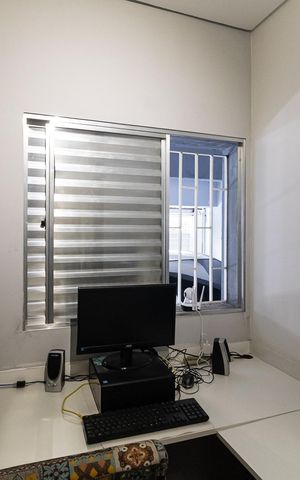 Casa à venda com 149m², 4 quartos e 2 vagas Casa à venda com 149m², 4 quartos e 2 vagasCloset do Quarto 1 da Casa 1