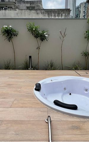 Studio para alugar com 28m², 1 quarto e sem vaga Studio para alugar com 28m², 1 quarto e sem vagaHidromassagem